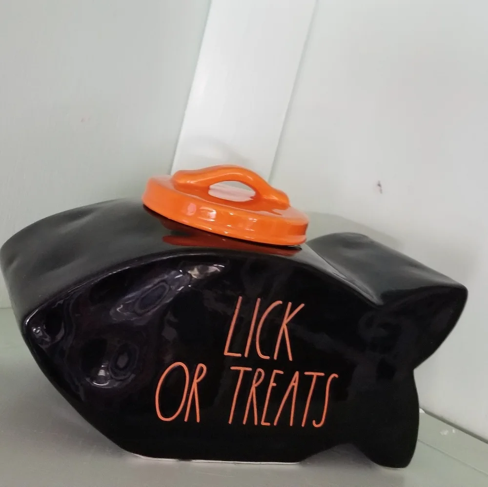 Rae Dunn LICK OR TREATS Fish Cat dog pet Canister jar Happy Halloween black